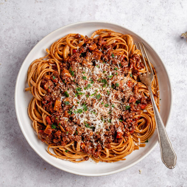 Easy Vegan Lentil Bolognese Sauce - Plantiful Bakery